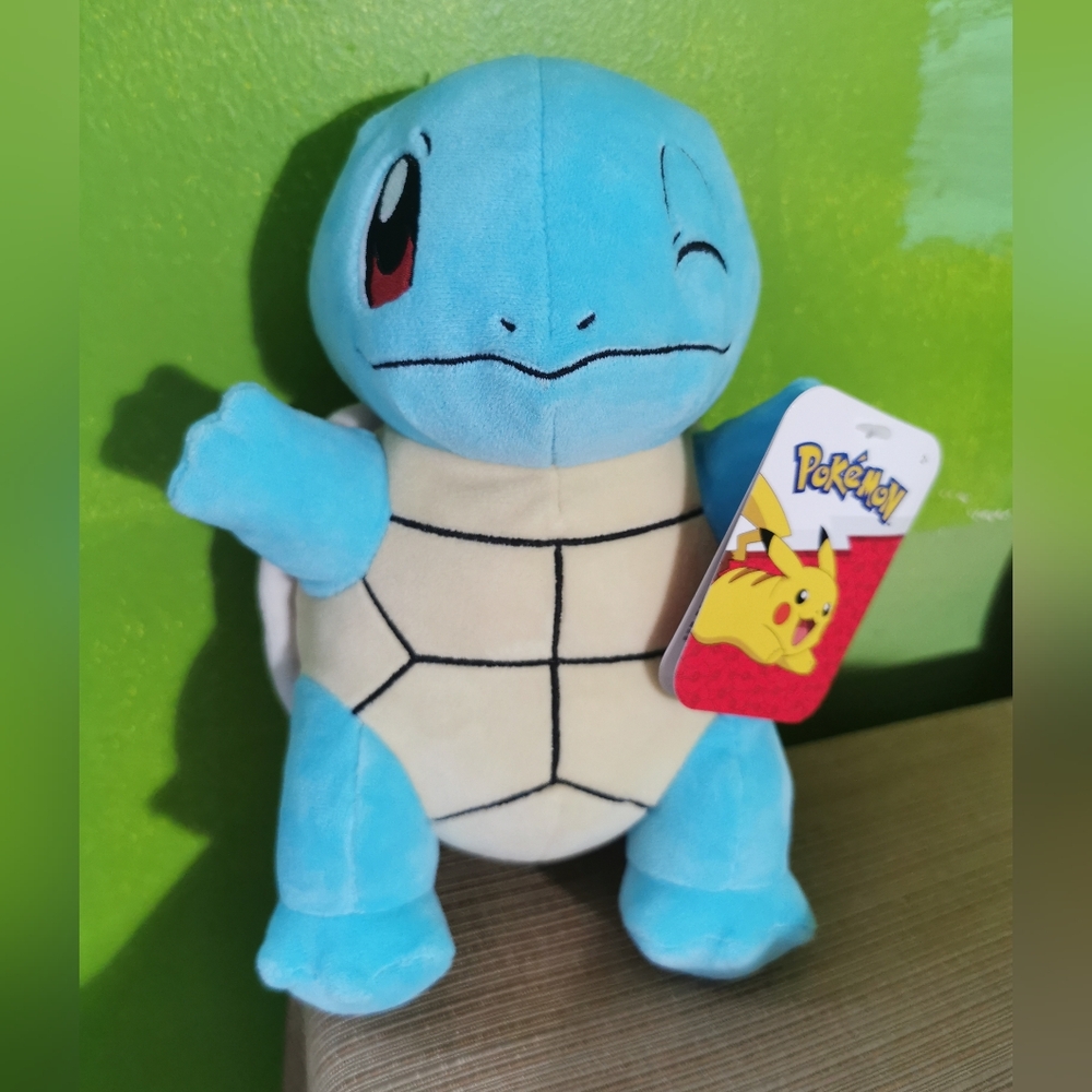 Pókemon 8" Squirtle Plush NWT